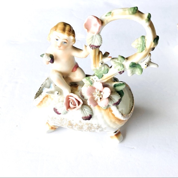 Vcacgo Other - Vintage Japan Cherub Ceramic One Figurine Pink Gold White 1950